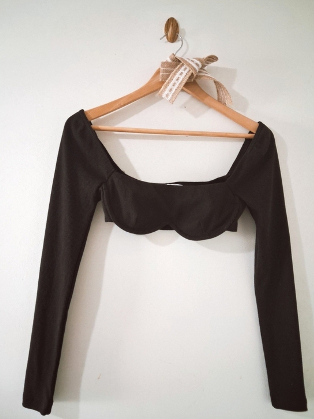 Princess Polly Becca Black Ribbed Long Sleeve Scallop Underwire Bustier Crop Top
